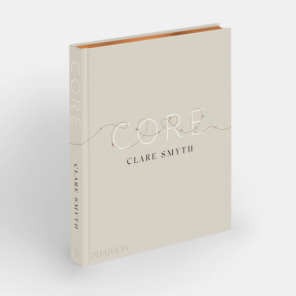 Core: Clare Smyth フランス料理 本 - 洋書